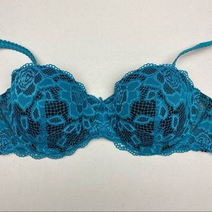 LVR BLK/BLU Balconette, 34D. *P1053